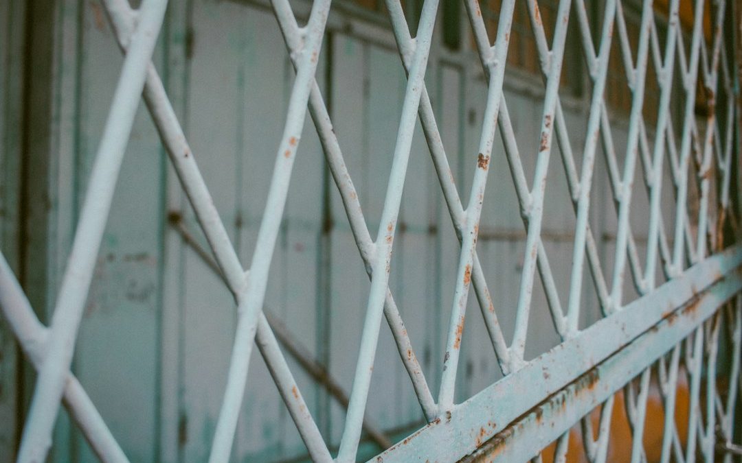 Aluminium Window Grill Designs: Inside vs Outside Grills